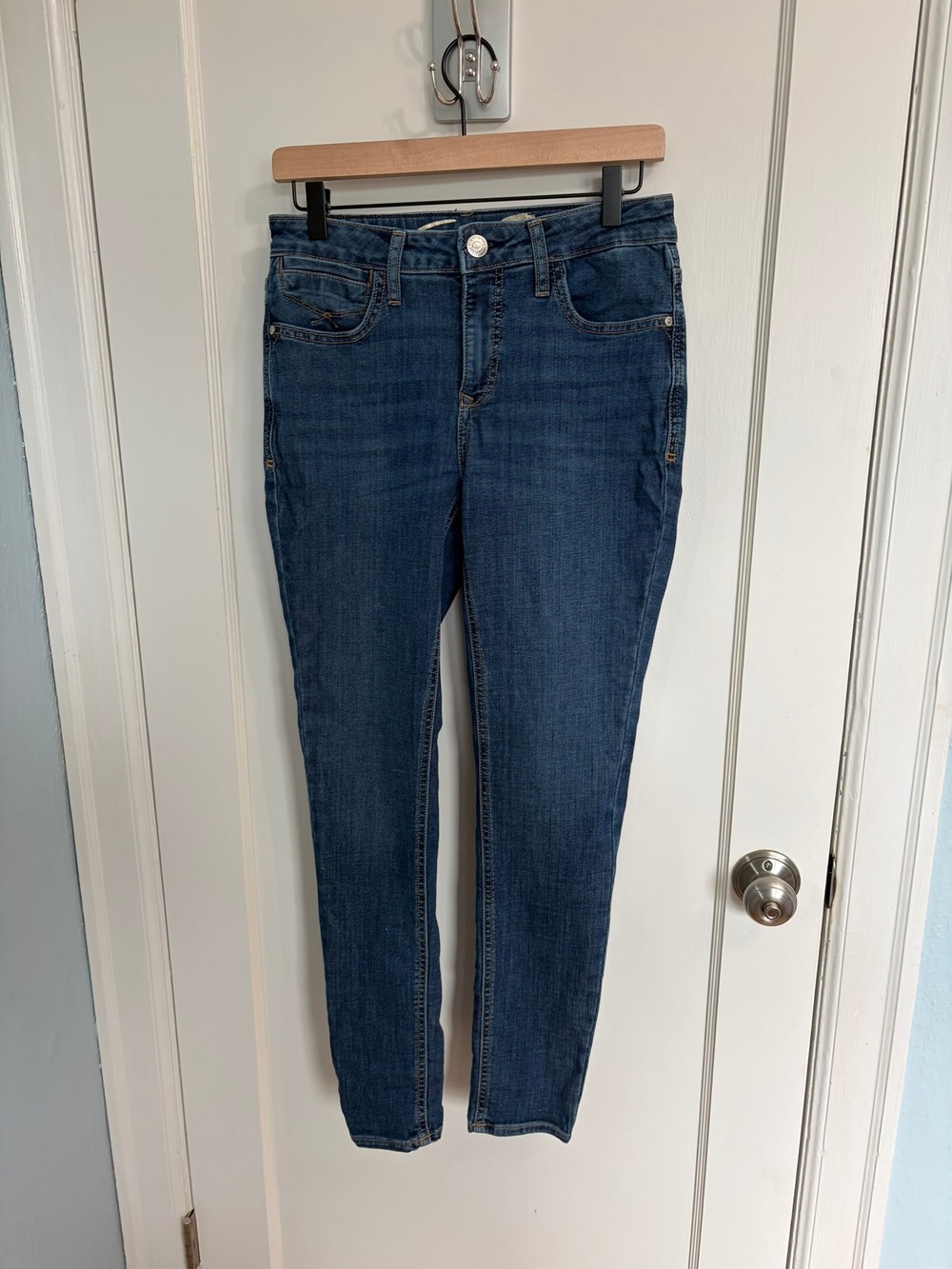 Seven7 Bombshell High Rise Skinny Jeans Medium Wash Blue Size 4